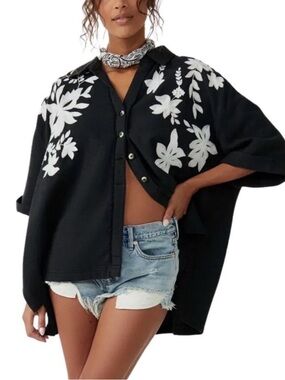 Free people We The Free Flowers Embroidered Shirt Size Large